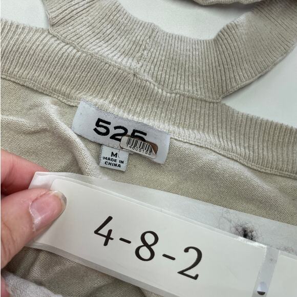 525 Sweater Womens Medium Cream Choker Cutout Halter Neck Knit Off Shoulder - Picture 7 of 12